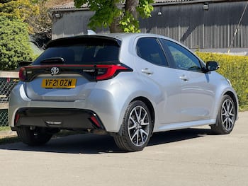 Used Toyota Yaris 2021 for sale - 79613658: Photo