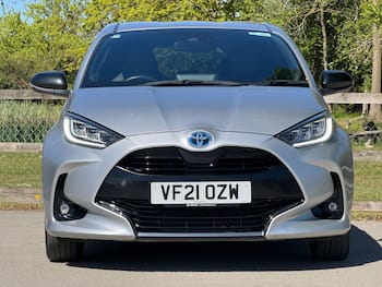Used Toyota Yaris 2021 for sale - 79613658: Photo