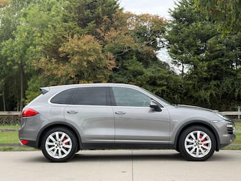 Used Porsche Cayenne 2011 for sale - 79859928: Photo