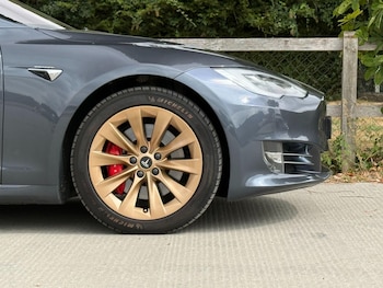Used Tesla Model S 2019 for sale - 79292557: Photo