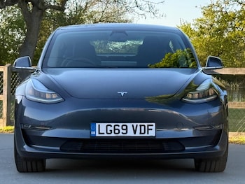 Used Tesla Model 3 2019 for sale - 78436385: Photo