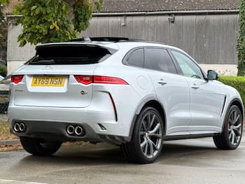 Used Jaguar F-Pace 2019 for sale - 79658352: Photo