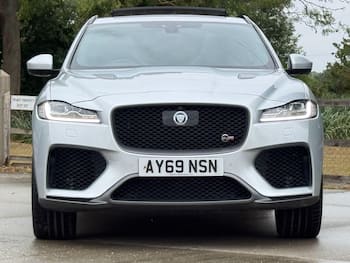 Used Jaguar F-Pace 2019 for sale - 79658352: Photo