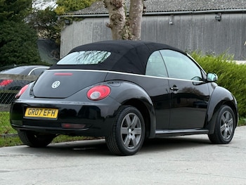 Used Volkswagen Beetle 2007 for sale - 78436387: Photo