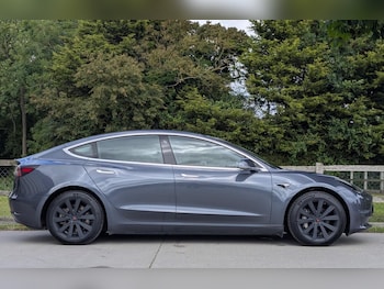 Used Tesla Model 3 2020 for sale - 79293378: Photo