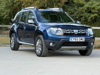 Used Dacia Duster 2015 for sale - 79680983: Photo