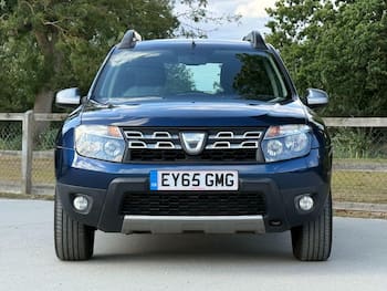 Used Dacia Duster 2015 for sale - 79680983: Photo