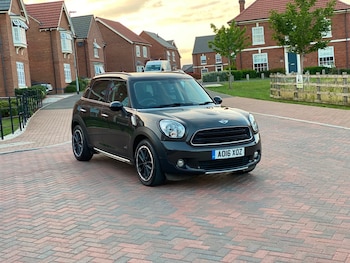 Used MINI Countryman 2016 for sale - 78988650: Photo