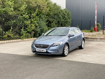 Volvo V40 feature image