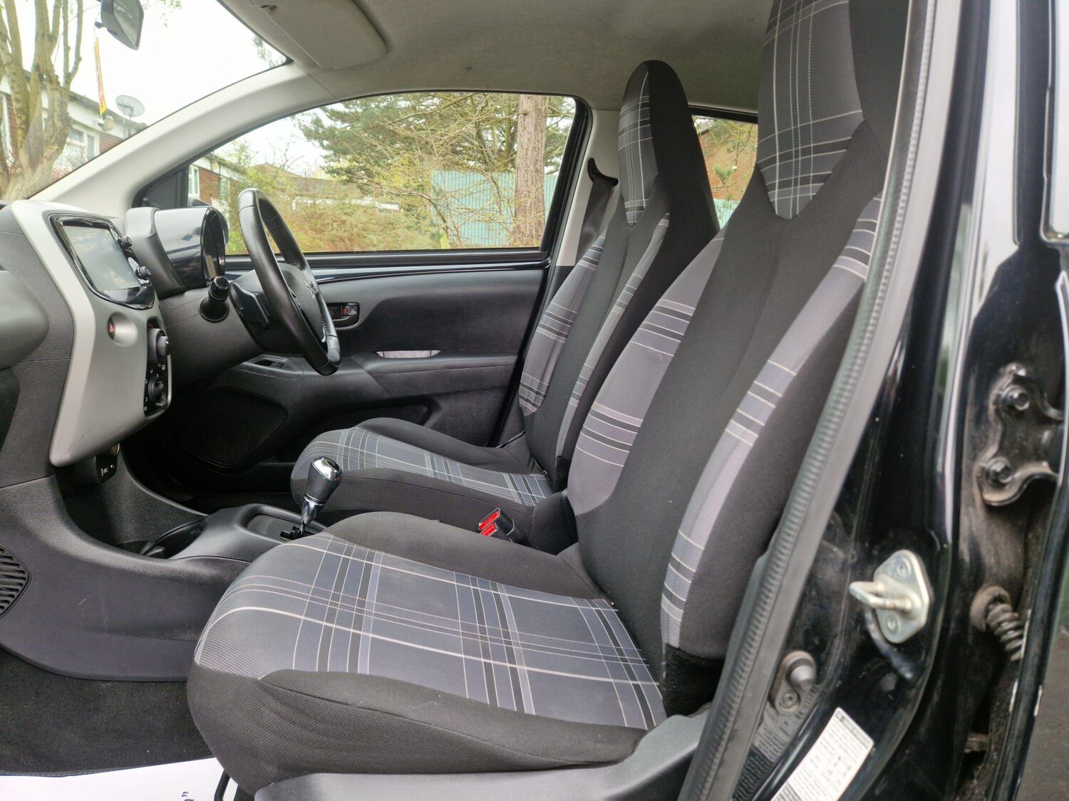 Used Peugeot 108 2017 for sale - 78215766: Photo 14