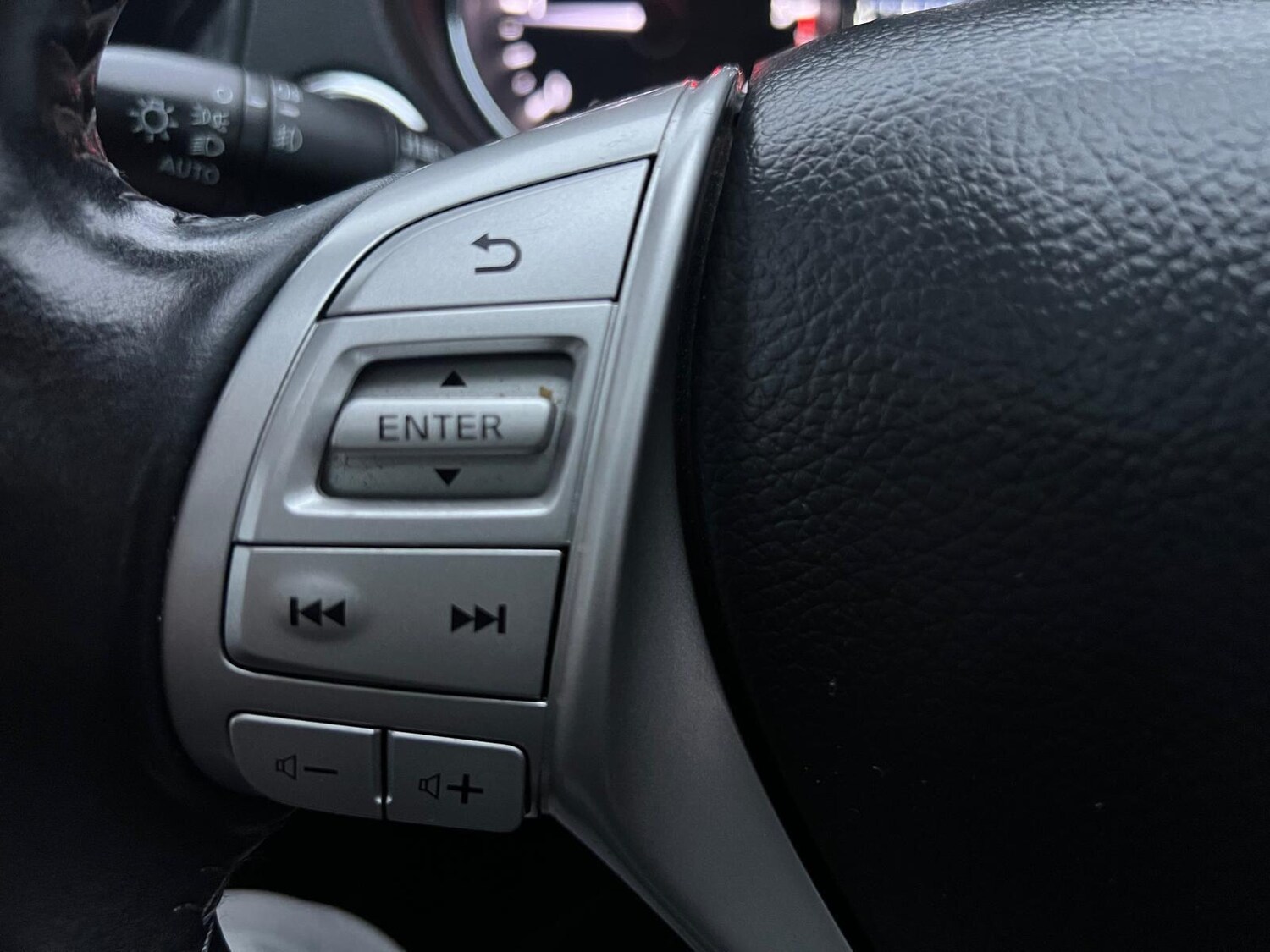 Used Nissan Qashqai 2017 for sale - 77202831: Photo 21