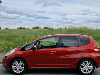 Used Honda Jazz 2015 for sale - 79121758: Photo