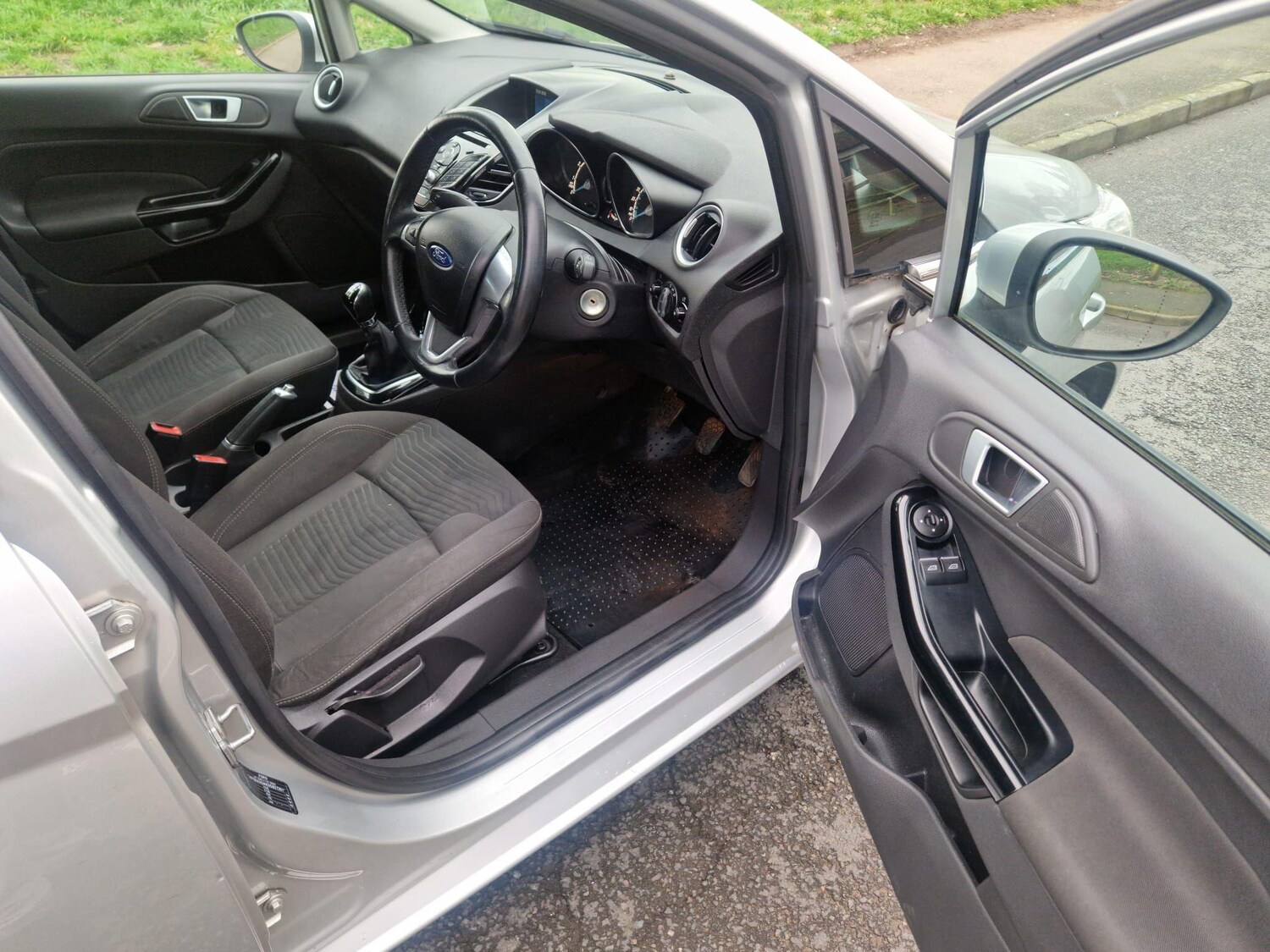 Used Ford Fiesta 2016 for sale - 78215747: Photo 28