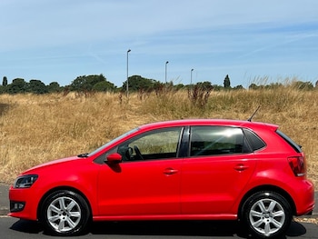 Used Volkswagen Polo 2012 for sale - 79475547: Photo