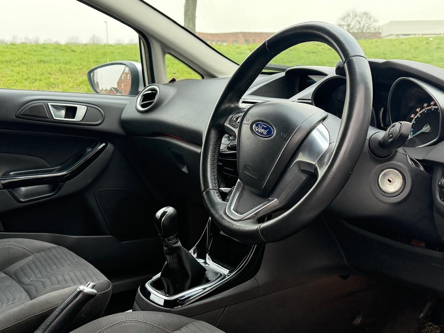 Used Ford Fiesta 2015 for sale - 77331523: Photo 20