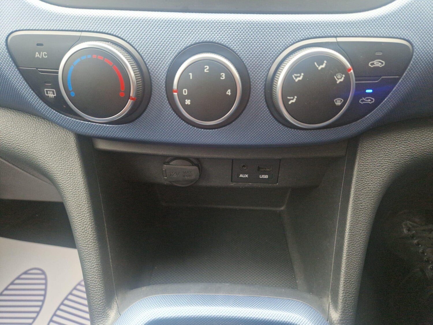 Used Hyundai i10 for sale - 78214394: Photo 24