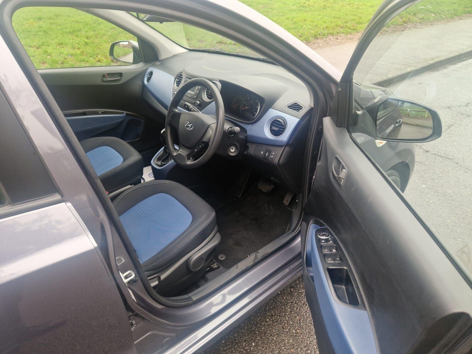 Used Hyundai i10 for sale - 78214394: Photo 28