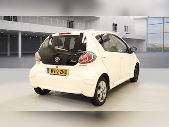 Used Toyota AYGO 2012 for sale - 77710579: Photo
