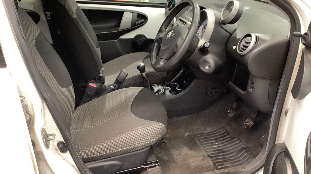Used Toyota AYGO 2012 for sale - 77710579: Photo 7