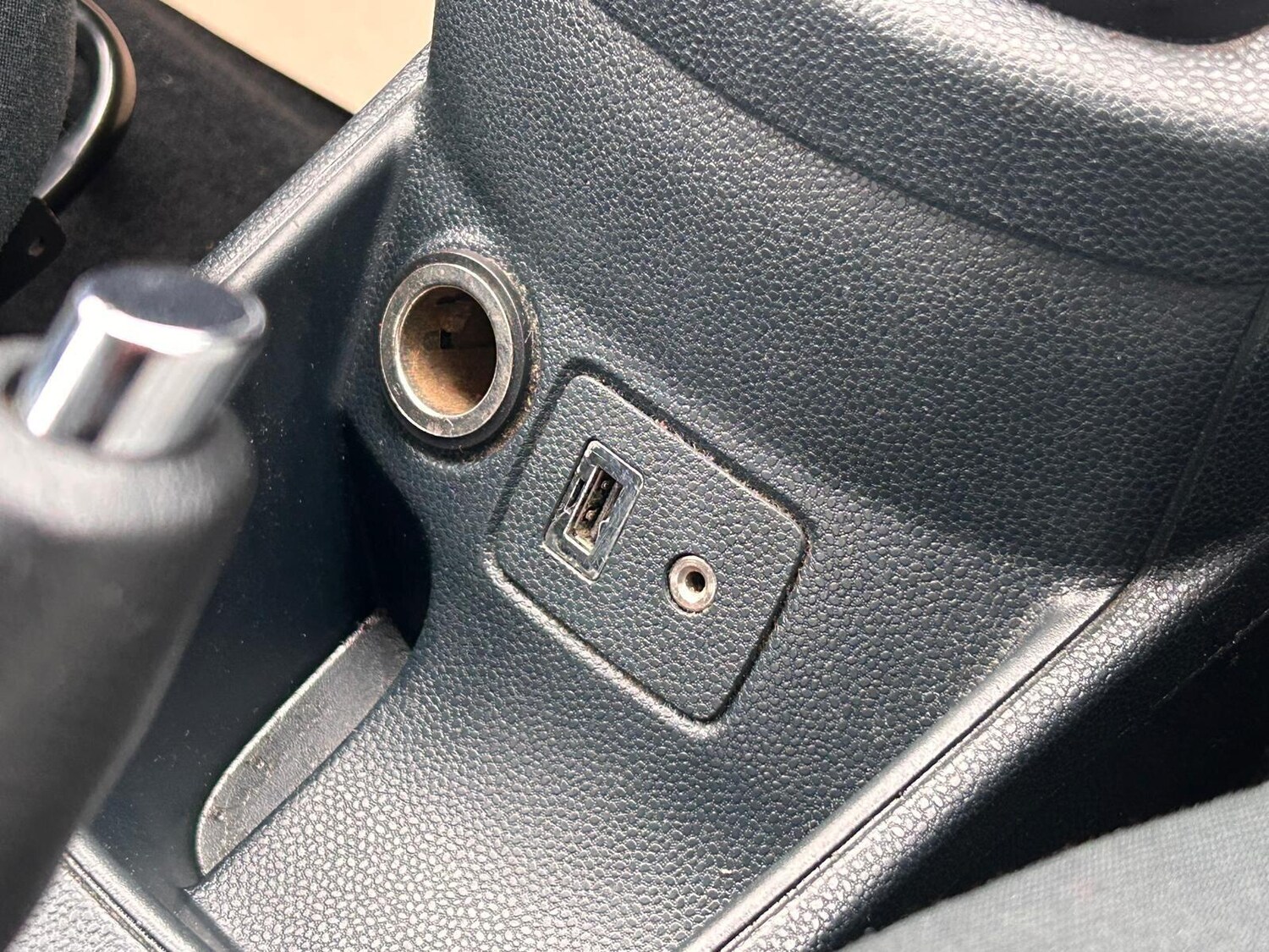 Used Ford Fiesta 2011 for sale - 78215741: Photo 33