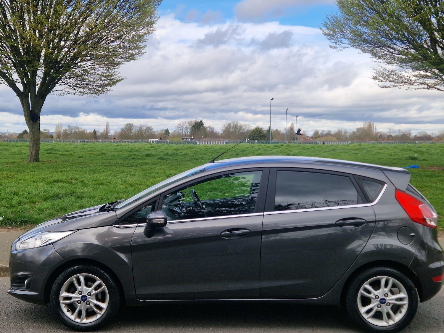 Used Ford Fiesta 2015 for sale - 78215753: Photo 4