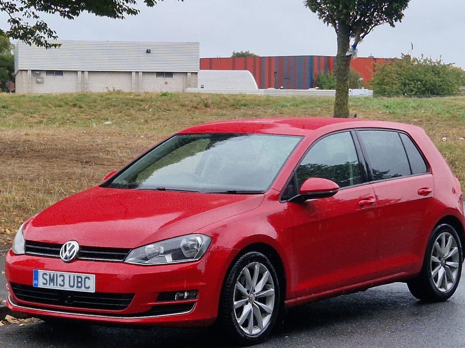 Used Volkswagen Golf 2013 for sale - 77238314: Photo 2