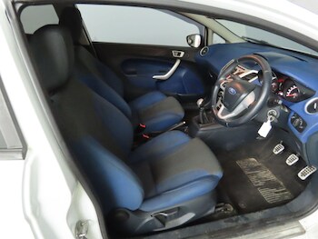 Used Ford Fiesta 2011 for sale - 77242316: Photo