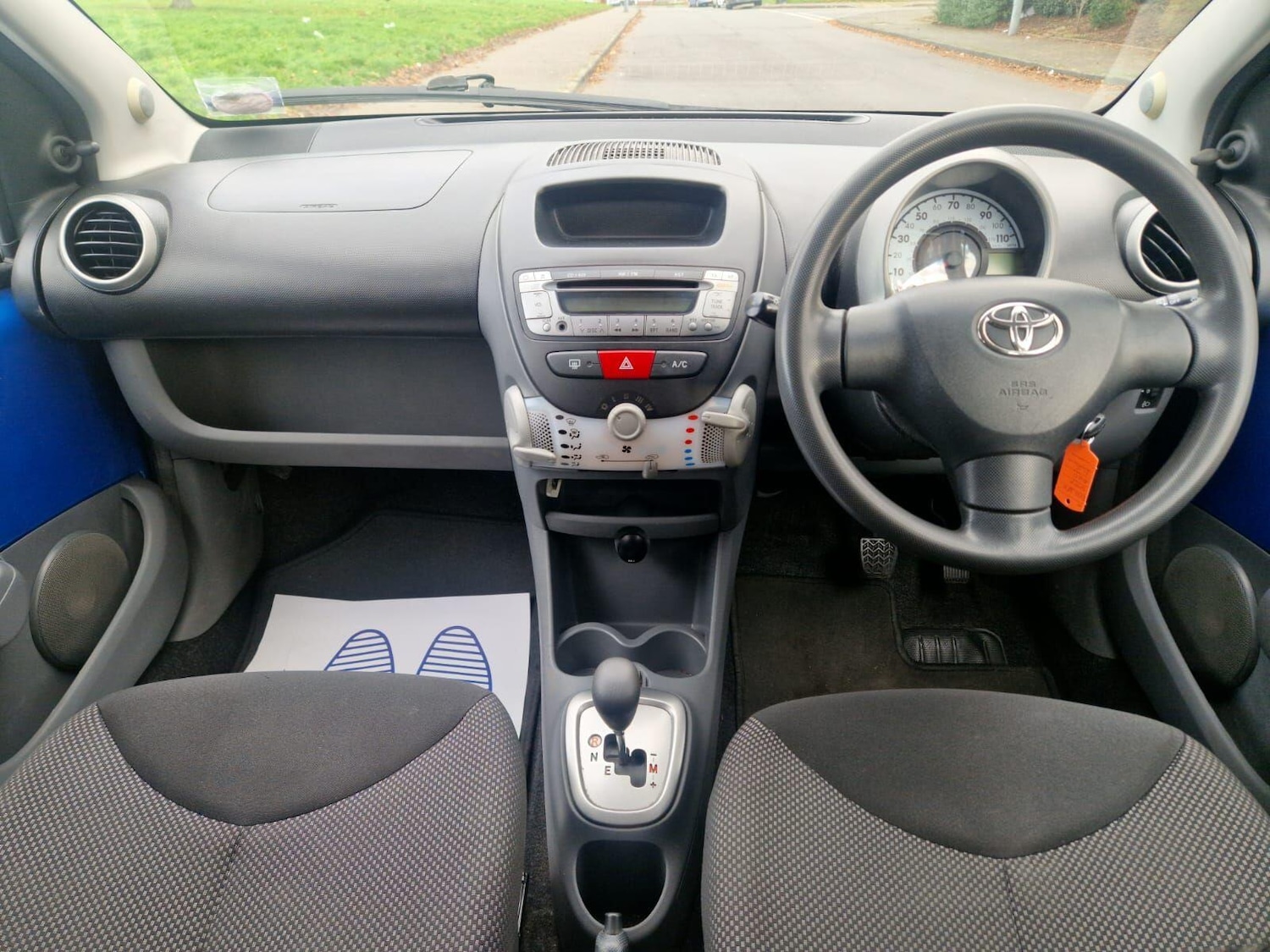 Used Toyota AYGO 2010 for sale - 77202823: Photo 17