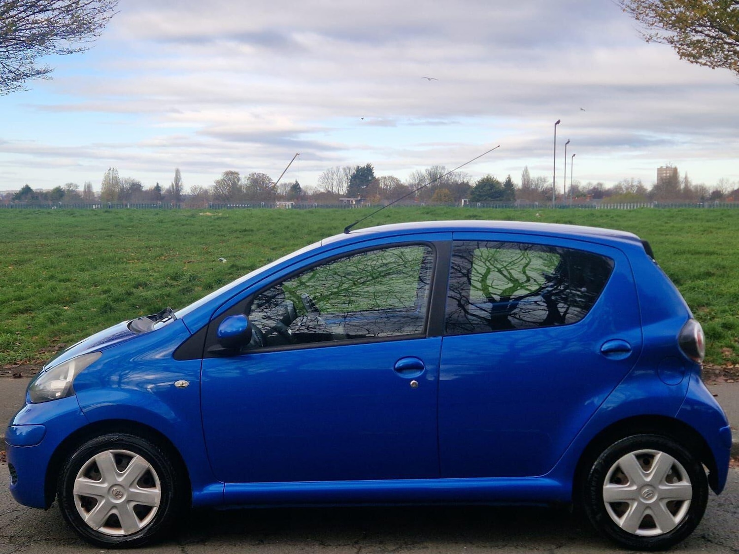Used Toyota AYGO 2010 for sale - 77202823: Photo 5