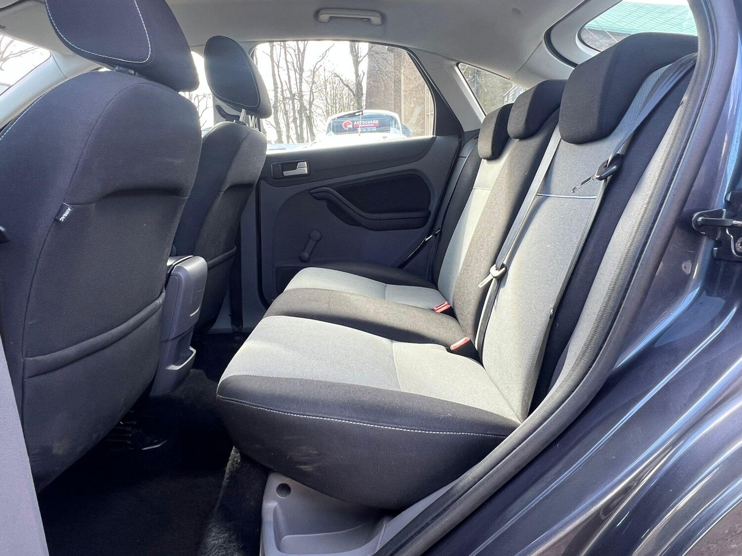 Used Ford Focus 2010 for sale - 78215767: Photo 16