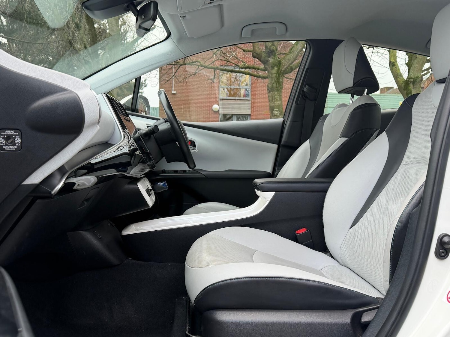 Used Toyota Prius 2017 for sale - 77376770: Photo 21