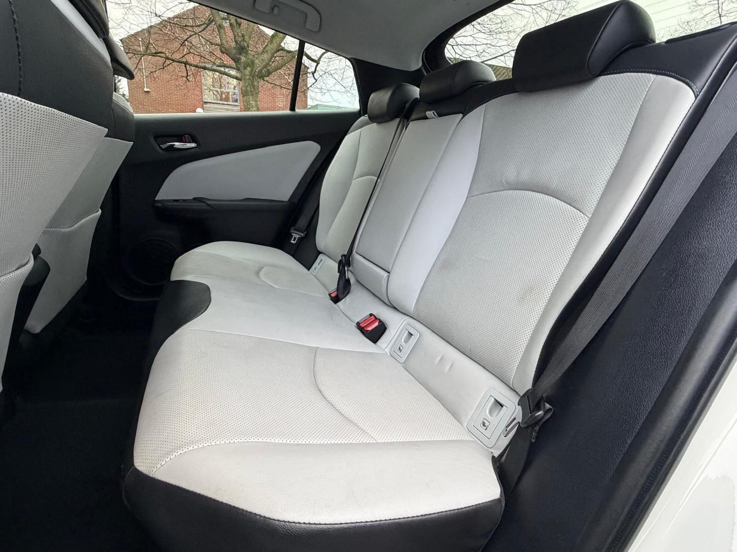 Used Toyota Prius 2017 for sale - 77376770: Photo 23