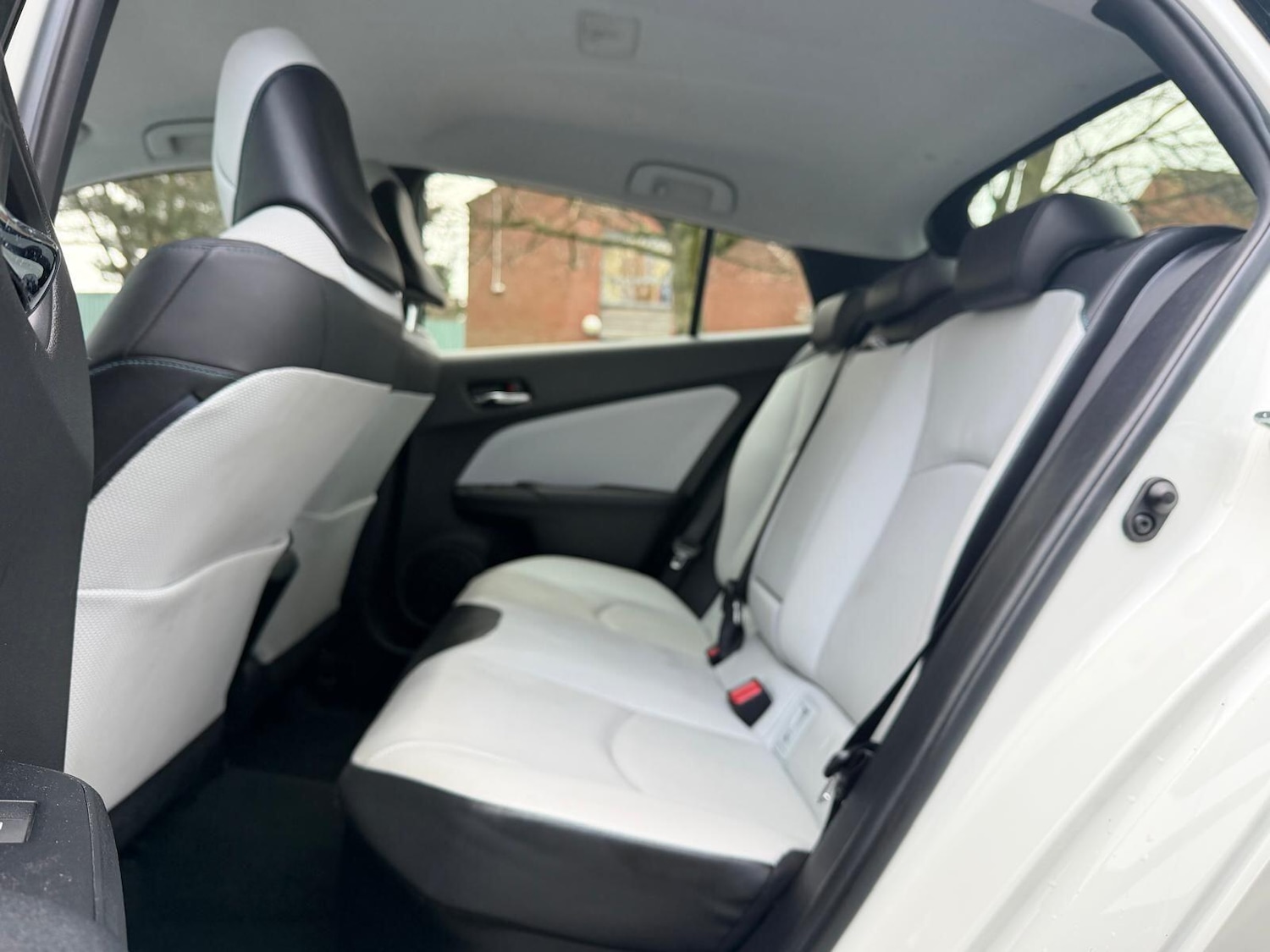 Used Toyota Prius 2017 for sale - 77376770: Photo 25