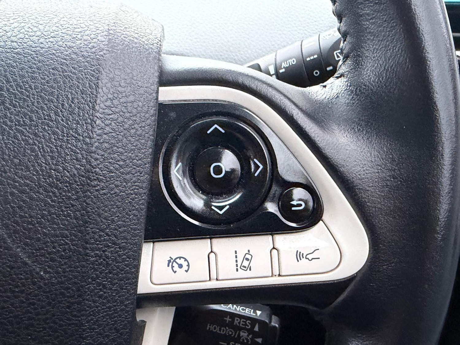 Used Toyota Prius 2017 for sale - 77376770: Photo 45