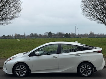 Used Toyota Prius 2017 for sale - 77376770: Photo