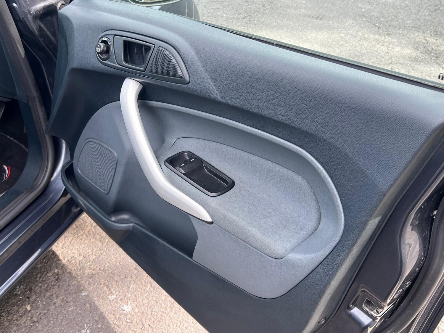 Used Ford Fiesta 2010 for sale - 78215755: Photo 14