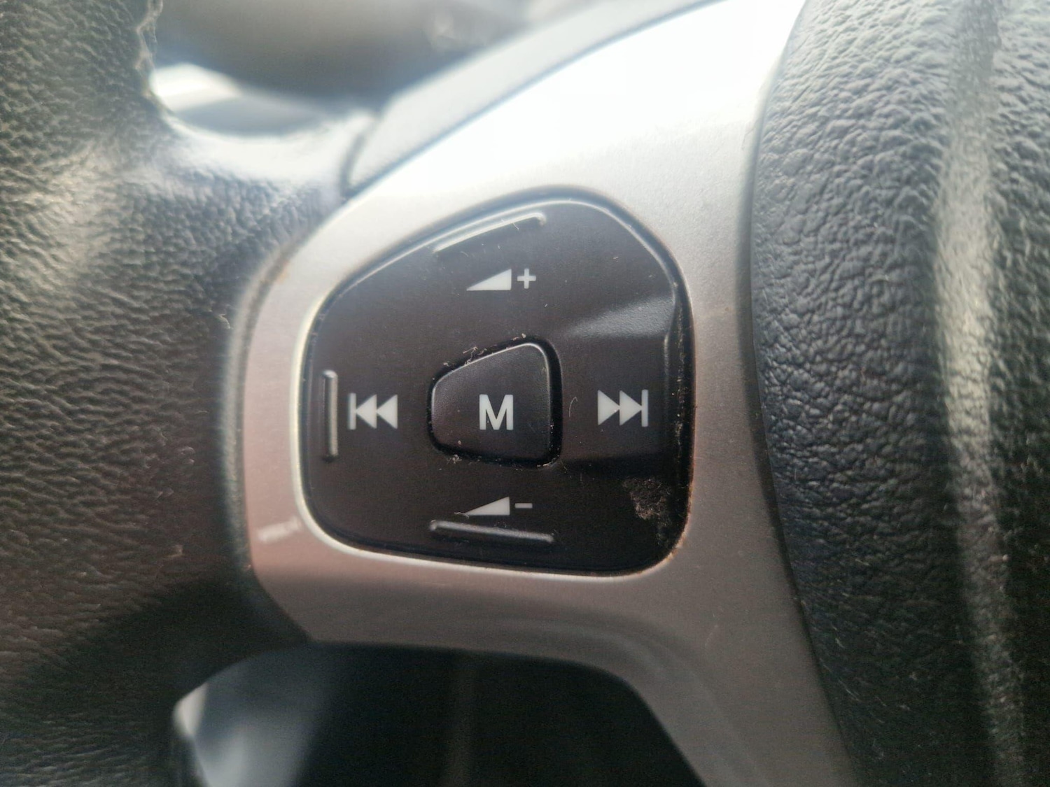 Used Ford Fiesta 2011 for sale - 77203797: Photo 24