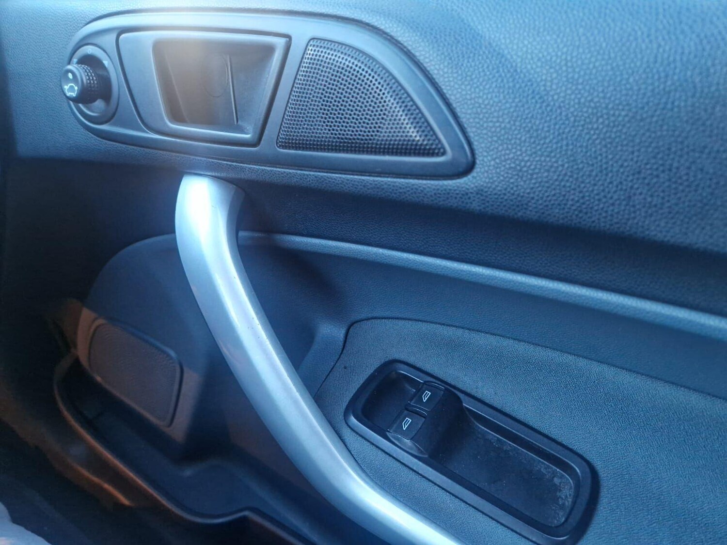 Used Ford Fiesta 2009 for sale - 77202558: Photo 28