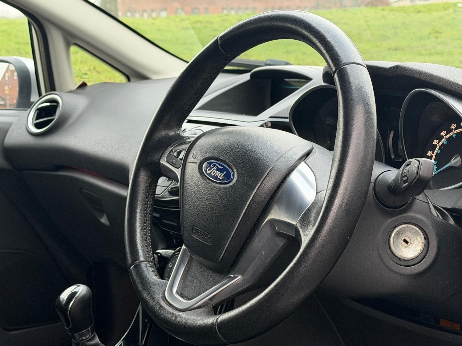 Used Ford Fiesta 2015 for sale - 78215751: Photo 21