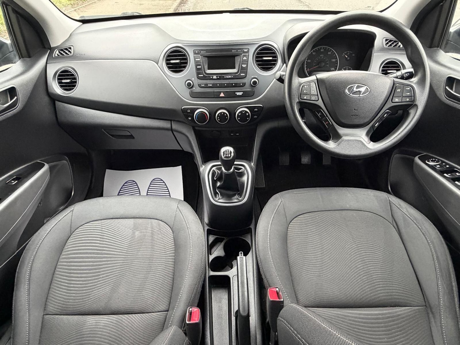 Used Hyundai i10 2017 for sale - 77330839: Photo 21