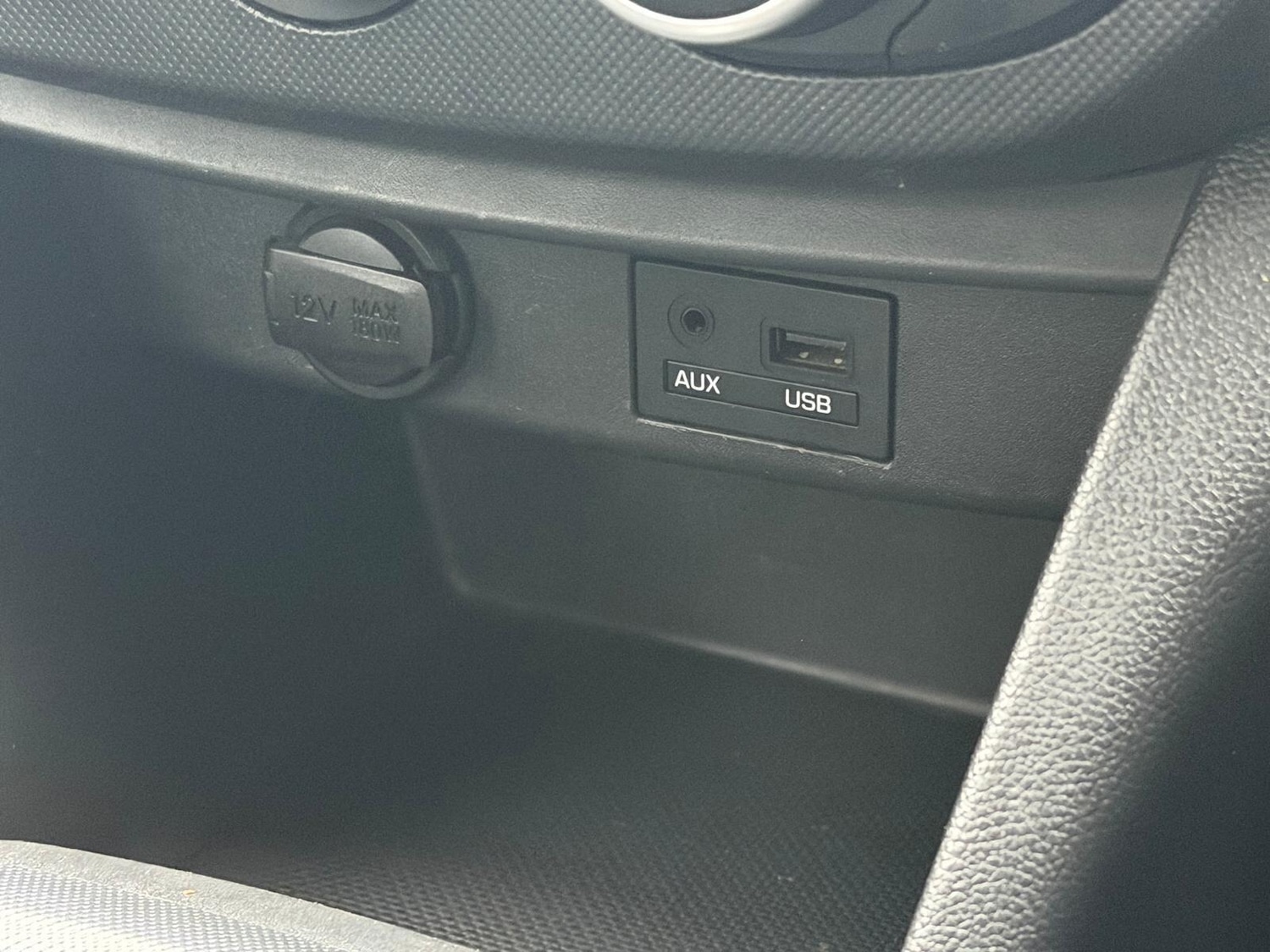 Used Hyundai i10 2017 for sale - 77330839: Photo 28