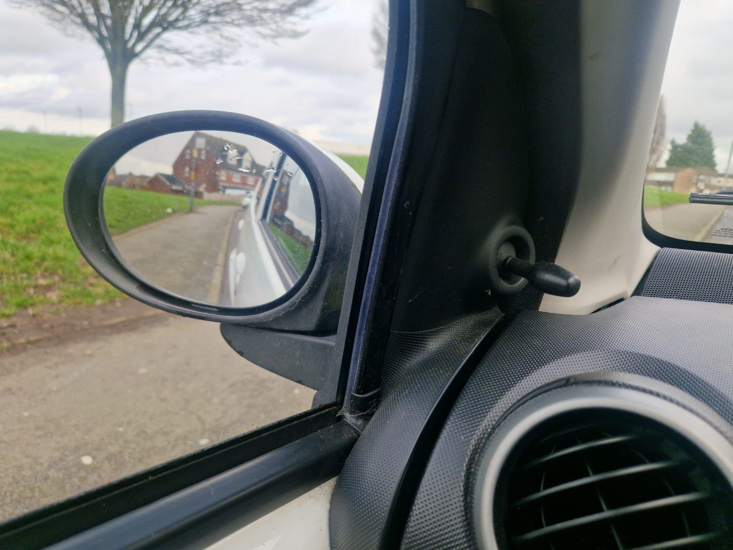 Used Citroen C1 2013 for sale - 77633141: Photo 28