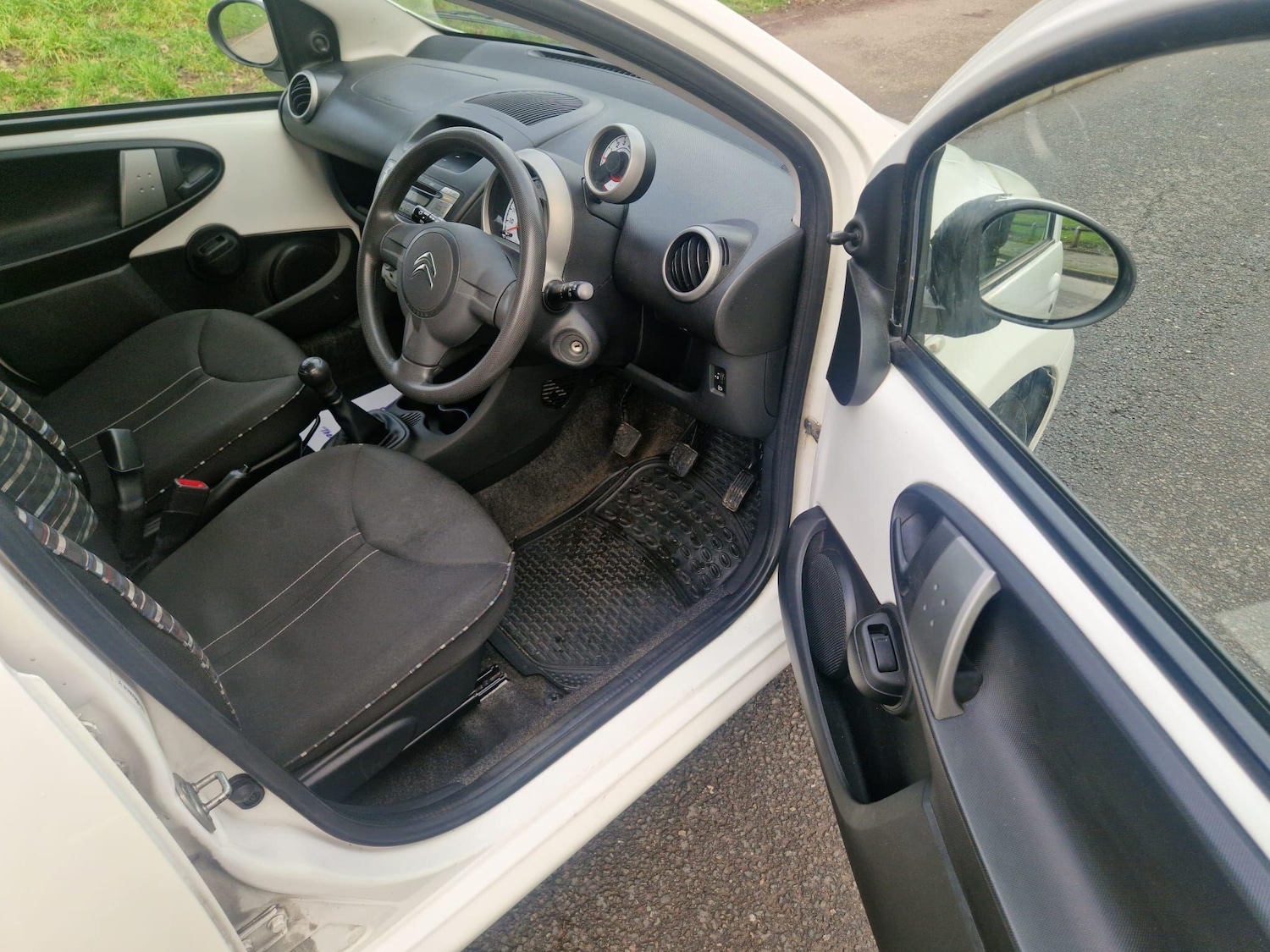 Used Citroen C1 2013 for sale - 77633141: Photo 29