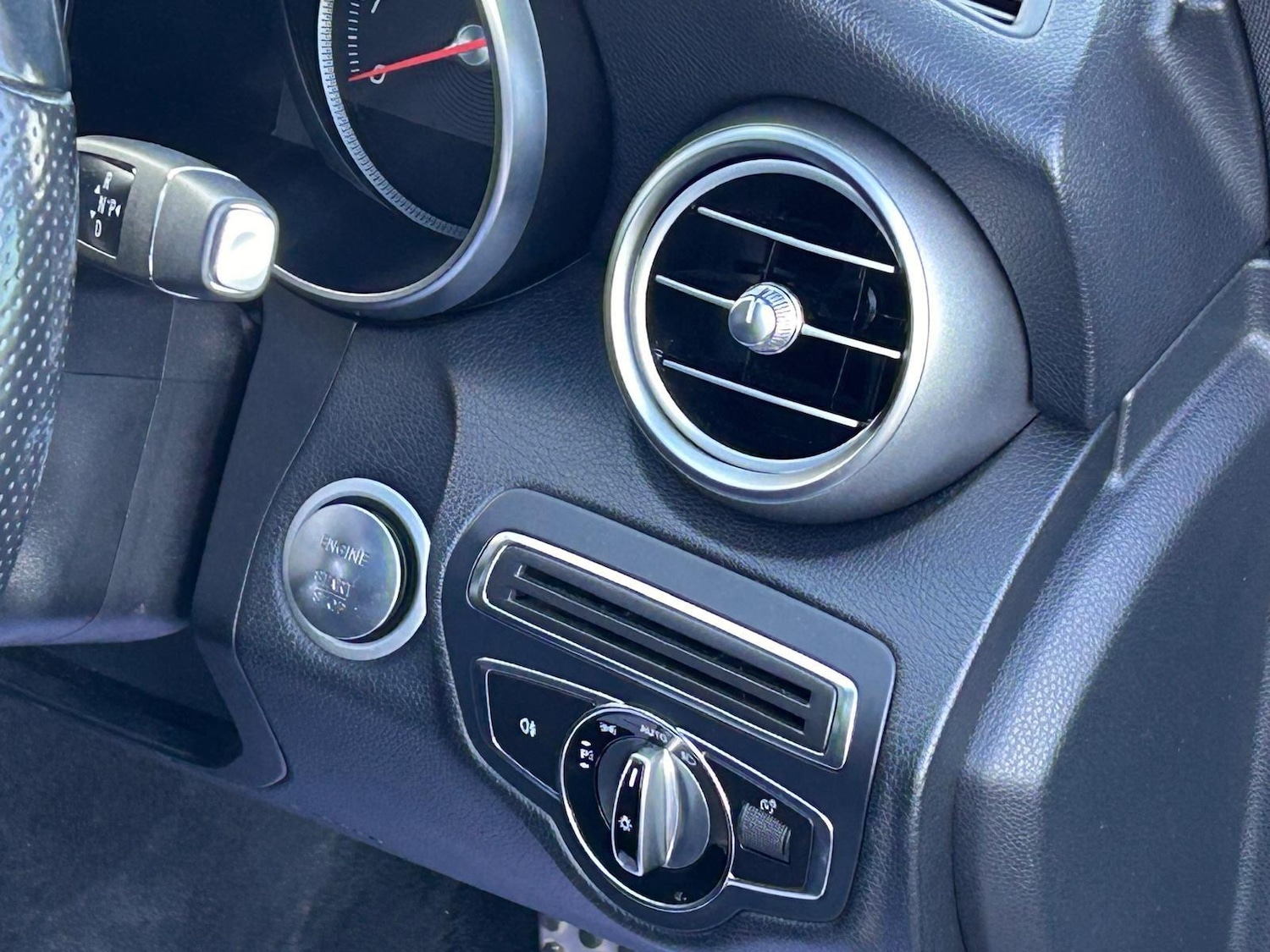 Used Mercedes-Benz C Class 2014 for sale - 77387191: Photo 26