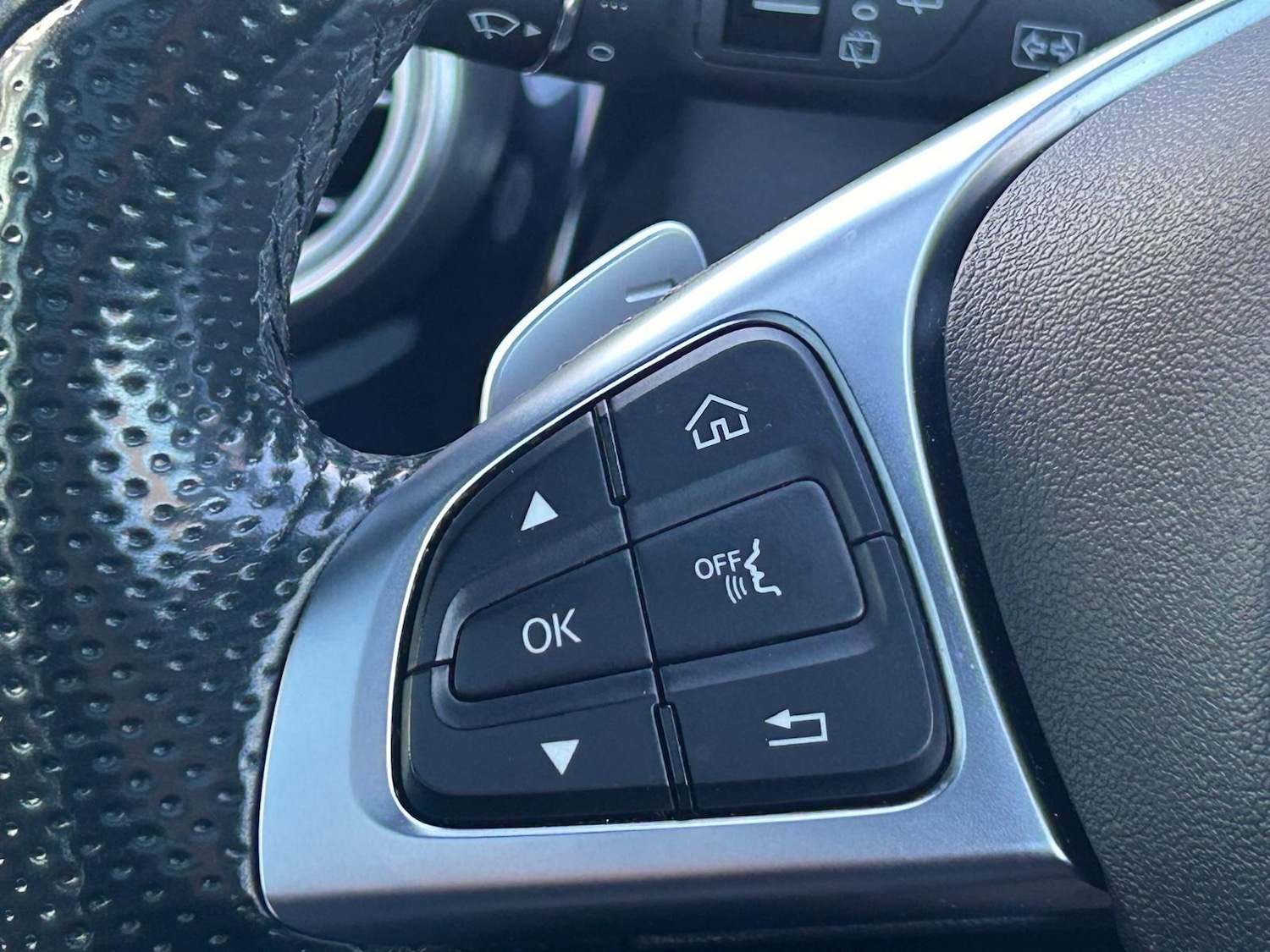 Used Mercedes-Benz C Class 2014 for sale - 77387191: Photo 28