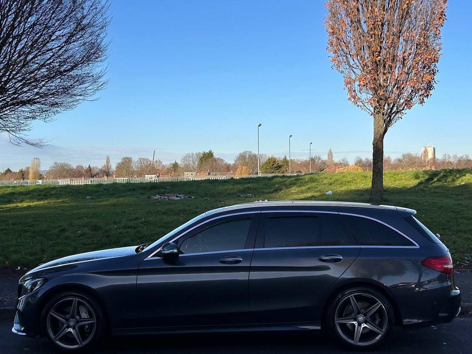 Used Mercedes-Benz C Class 2014 for sale - 77387191: Photo 4