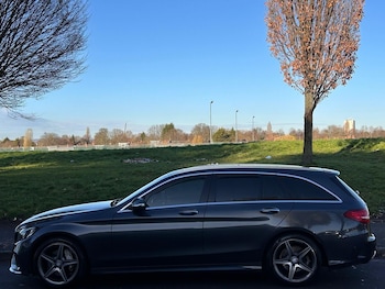 Used Mercedes-Benz C Class 2014 for sale - 77387191: Photo