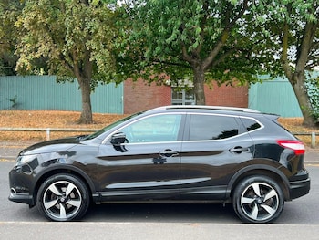 Used Nissan Qashqai 2016 for sale - 79373640: Photo