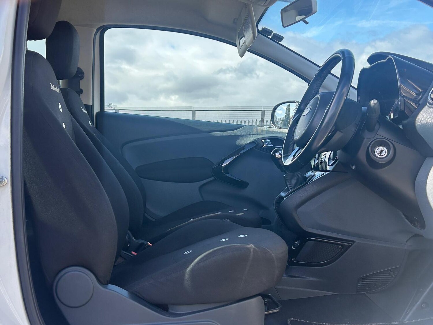 Used Ford Ka 2012 for sale - 77202478: Photo 16