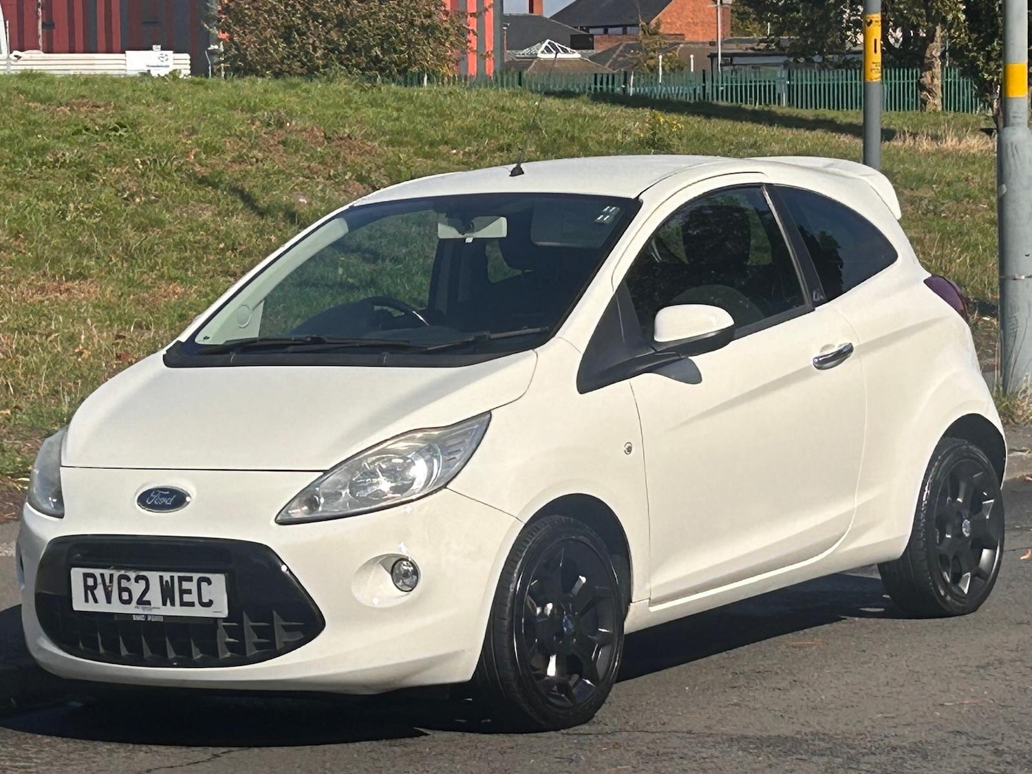 Used Ford Ka 2012 for sale - 77202478: Photo 2